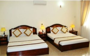 Phòng Deluxe Khách sạn Hàm Luông - Du lịch Bến Tre Tiền Giang